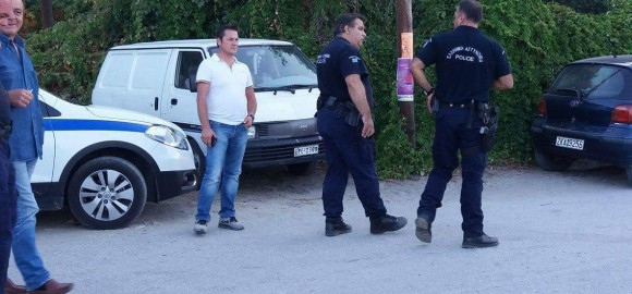 Eπιχείρηση της Αστυνομίας και του Δήμου Ζαγοράς – Μουρεσίου,  για την απομάκρυνση των κατασκηνωτών στις παραλίες Χορευτό και Άγιοι Σαράντα